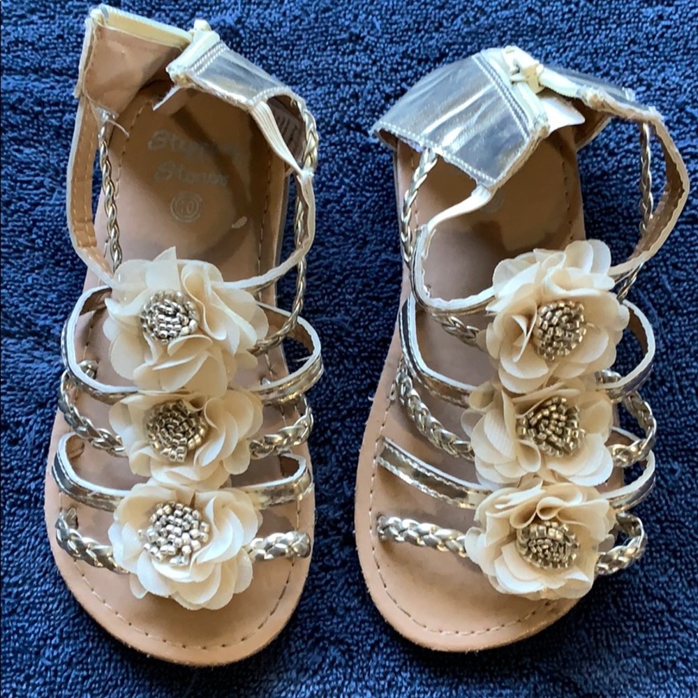 Little girls size 10 Sandals